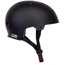 Core Action Sports kypärä